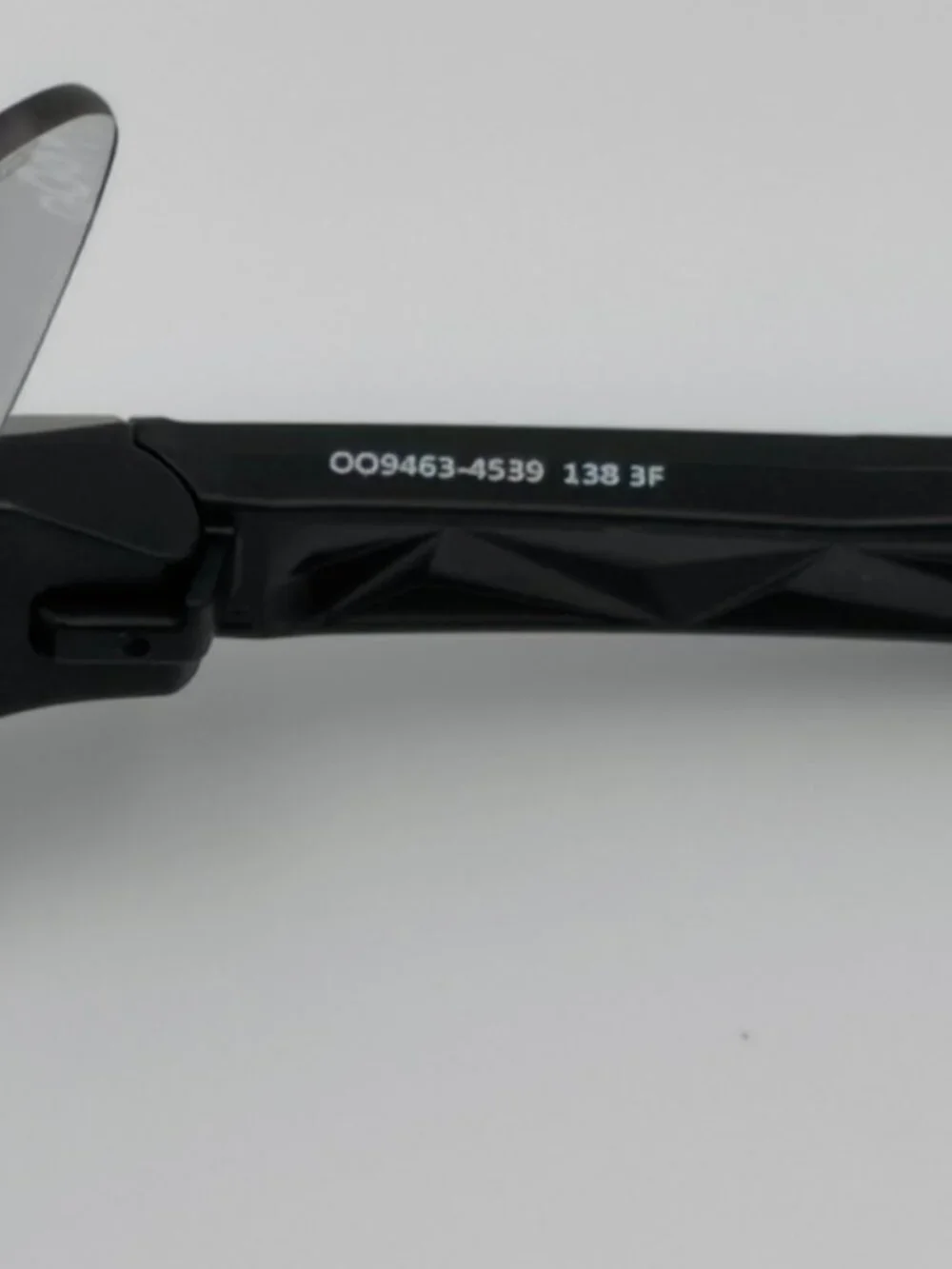 Oakley Sutro Lite OO9463-4539 Photochromic Matte Carbon Sunglasses NEW